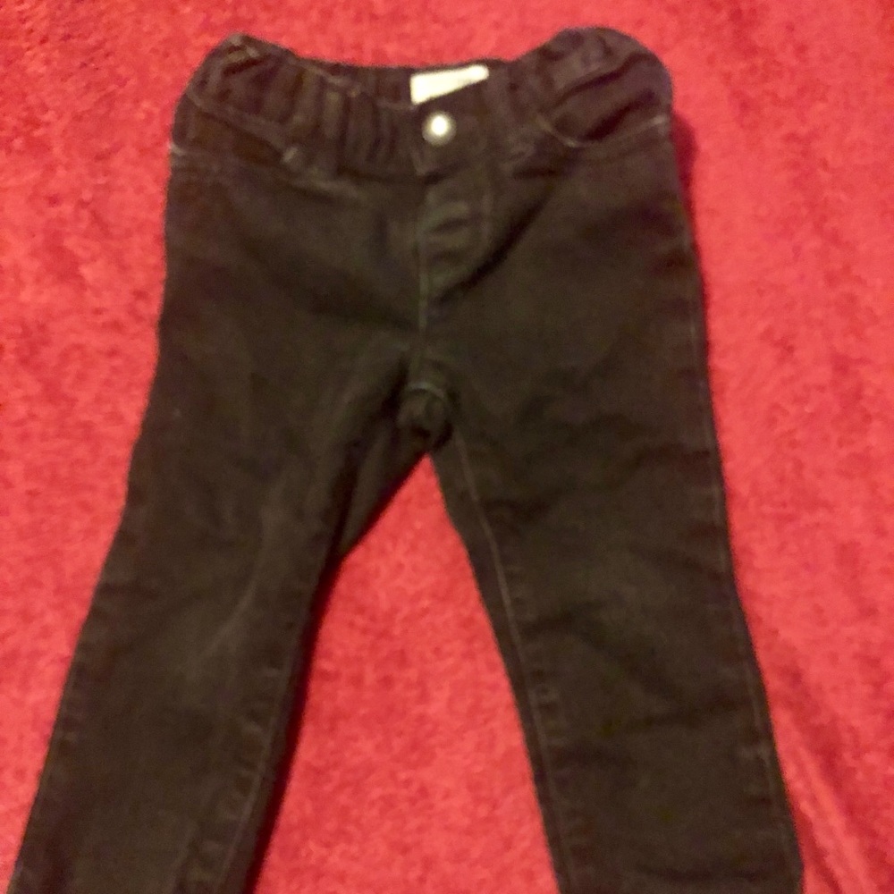 Black skinny jeans